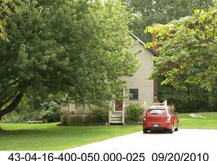 6025 E George St, Syracuse, IN 46567