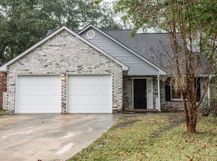 137 Old Saybrook Rd, North Charleston, SC 29418