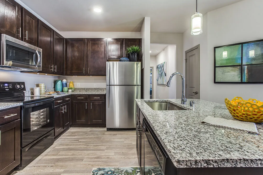 Palladium Oak Grove — Photo 1
