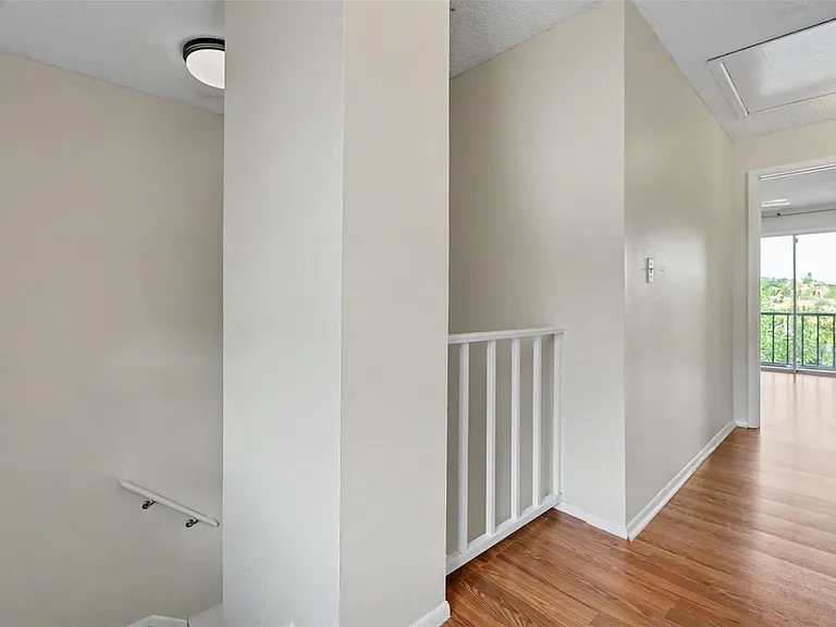 7322 Stone Haven Ct — Photo 13