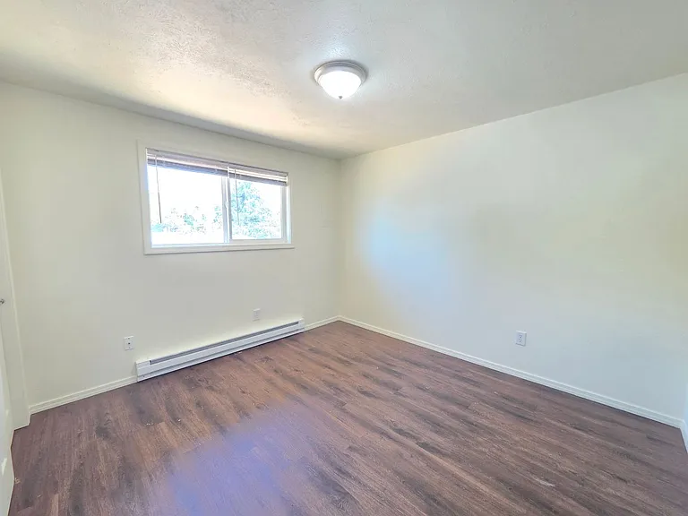 39 E Westview Ave — Photo 18