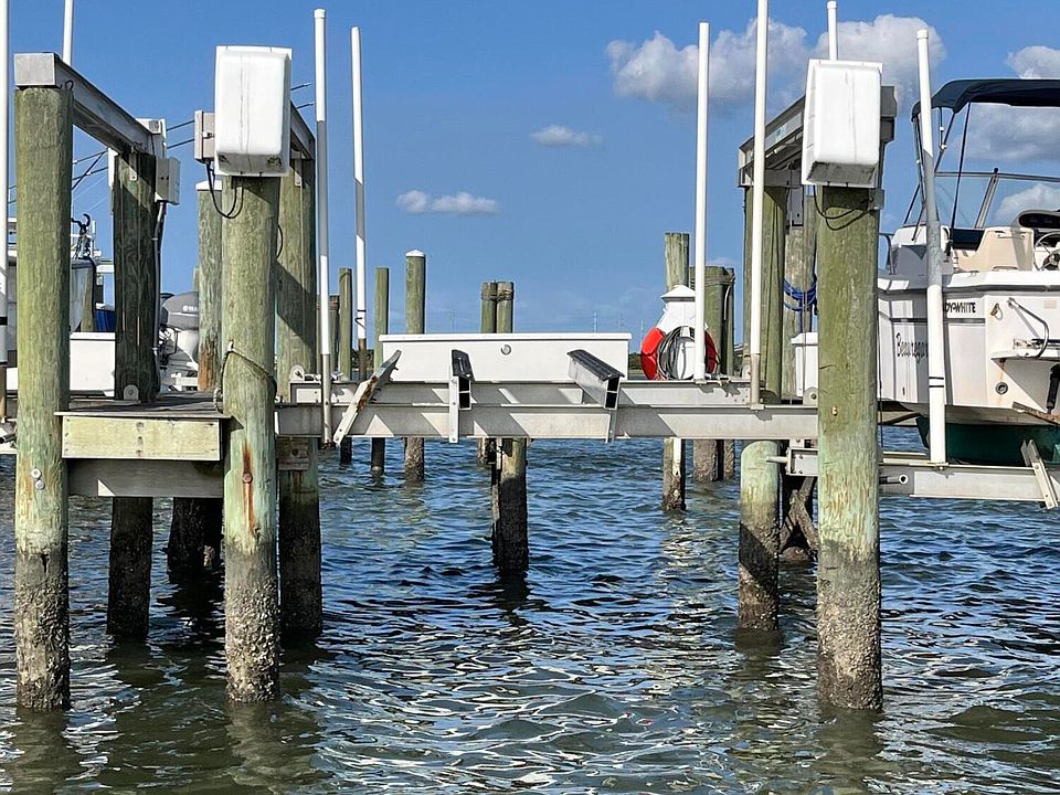 1st image of 100 Olde Towne Yacht Club Drive #D5