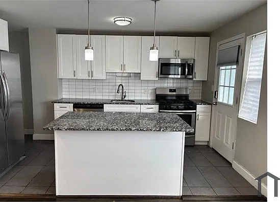 1915 Hillenwood Rd — Photo 15
