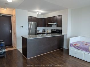 208 Enfield Pl #2702, Mississauga, ON L5B 0G8