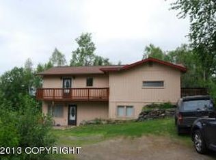 13707 Knob Hill Dr, Eagle River, AK 99577
