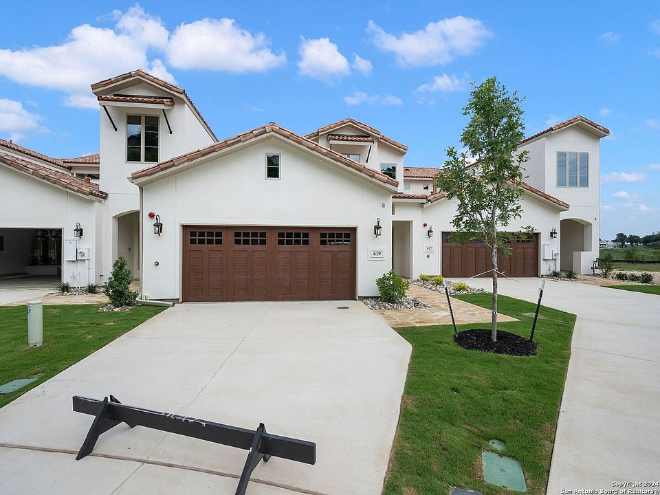 1st image of 619 QUARRY HTS #619