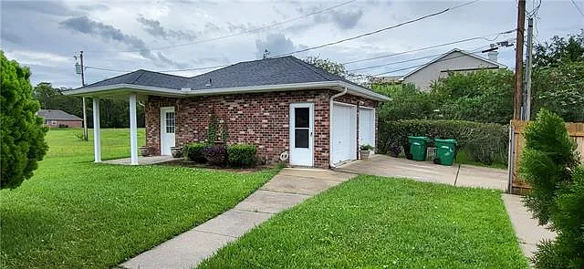 700 Nottingham Rd — Photo 8