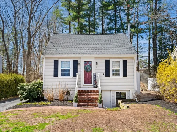 14 Lake Dr, South Hamilton, MA 01982