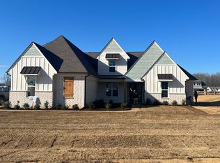 210 Madeline Blvd, Piperton, TN 38017