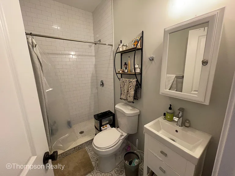 1114 Saratoga St #2 — Photo 11