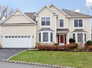 45 Miller Cir, Armonk, NY 10504