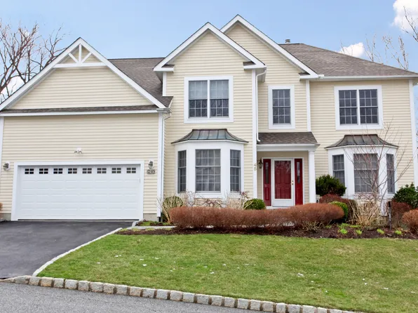 45 Miller Cir, Armonk, NY 10504