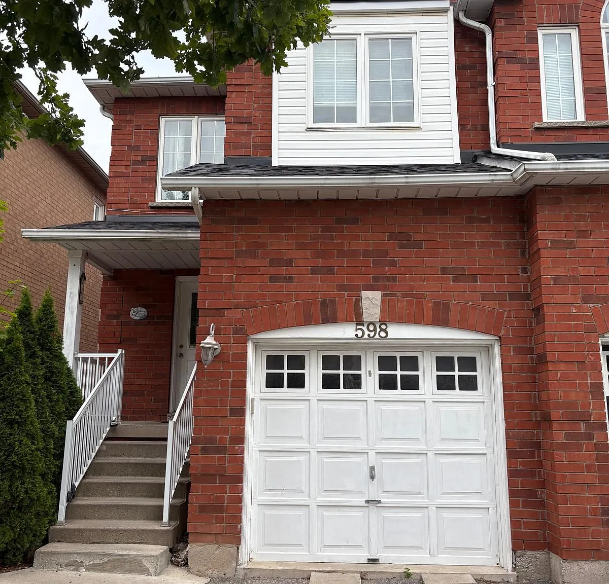 4 bed, $3,300 — Photo 2
