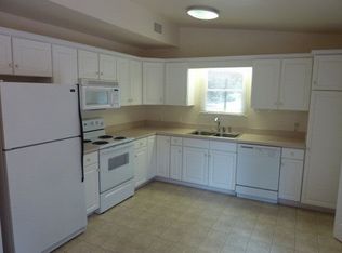 842 N Beachview Dr, Jekyll Island, GA 31527