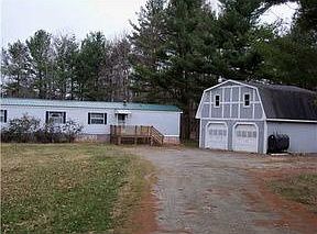 2nd image of 49 Hankerson Rd