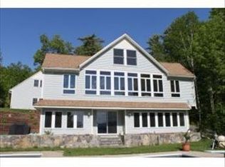 75 Canopache Rd, Wolfeboro, NH 03894