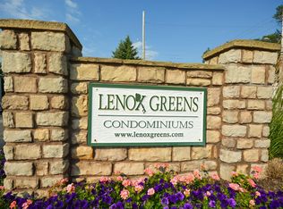 29798 Center Ridge Rd, Westlake, OH 44145