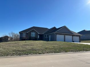 662 Jonathan Rd, Hannibal, MO 63401