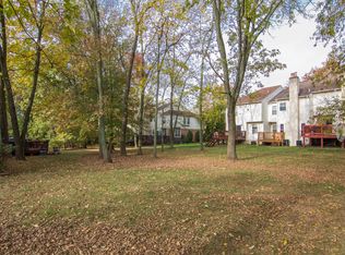 1515 Cranberry Dr, Norristown, PA 19403