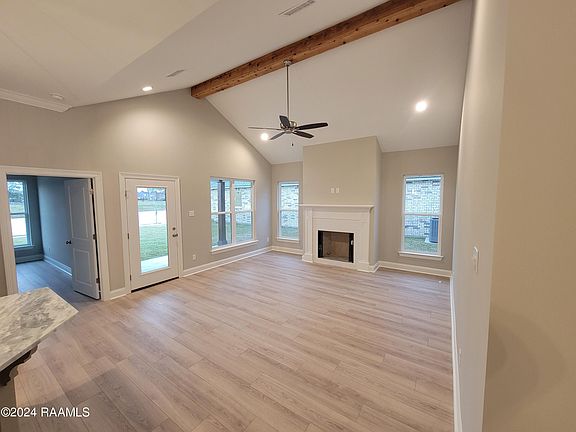 3rd image of 217 Tennyson Dr