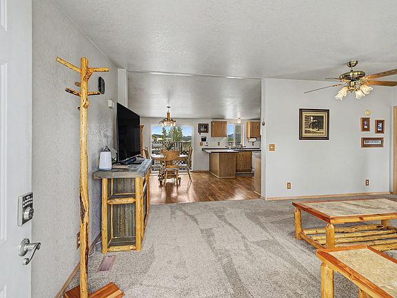 2nd image of 3320 Homeward Ln