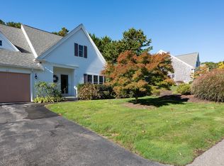 22 Stratford Rdg UNIT 22, Mashpee, MA 02649