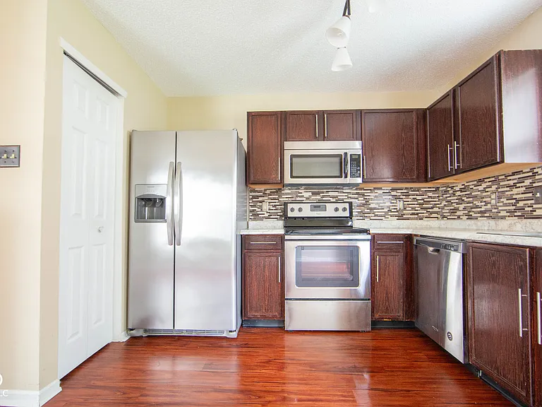 2434 Harvest Moon Dr — Photo 5