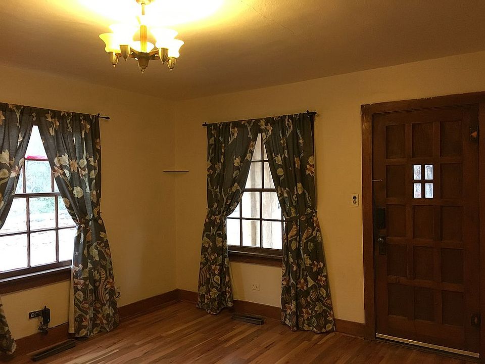 1st image of 243 Rosario Blvd