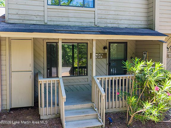 4th image of 27 Eagle Peak Cir