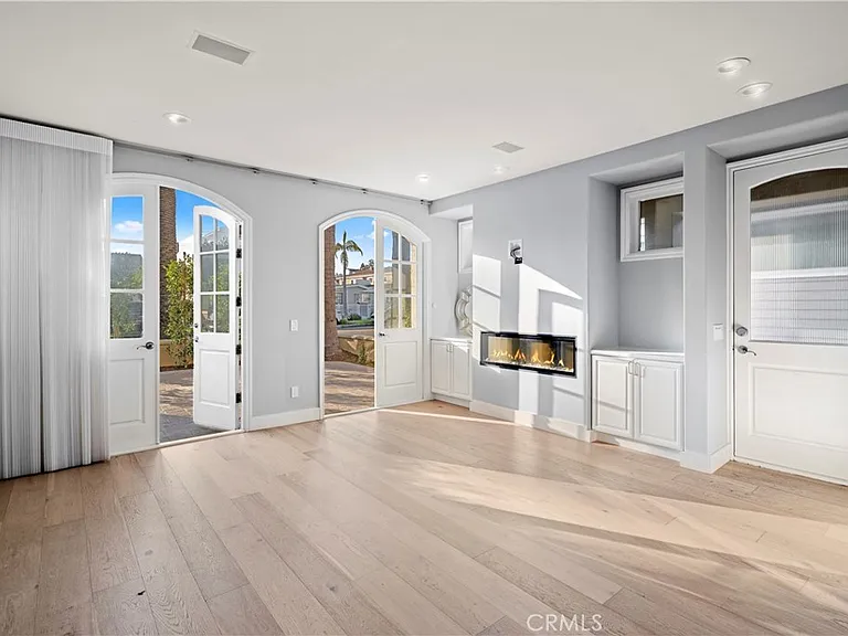 504 Marguerite Ave — Photo 4