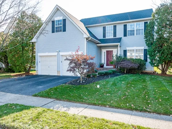 6 Heinrick Way, Bridgewater Twp., NJ 08807