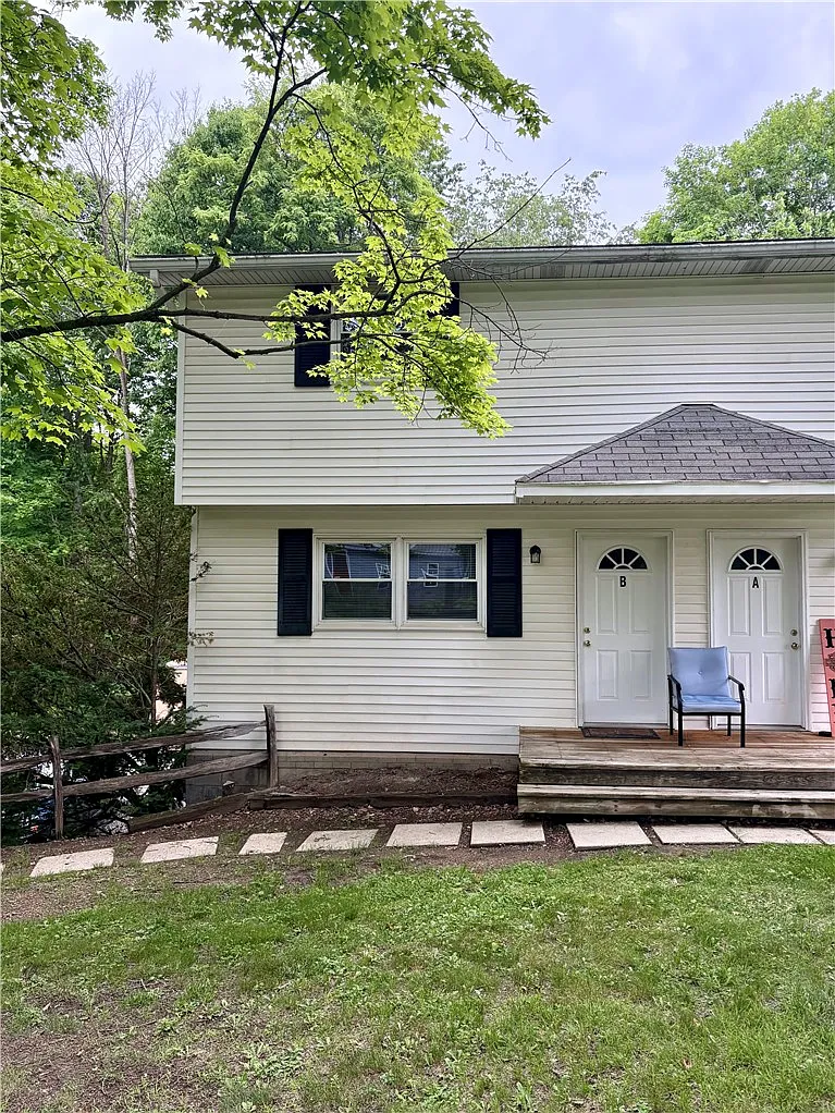 2 bed, $850 — Photo 1
