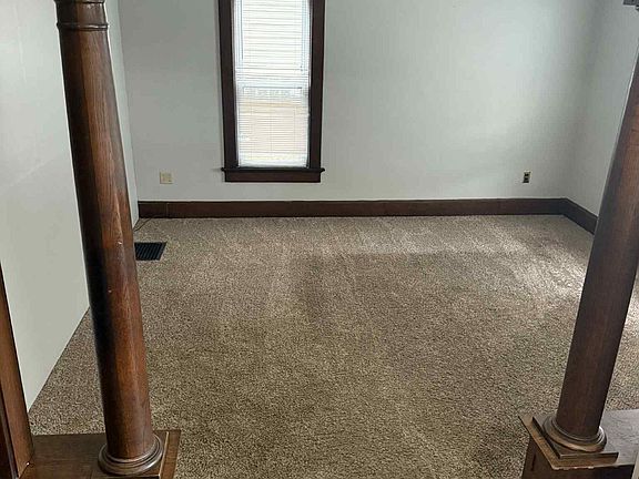 3rd image of 707 N 5th St