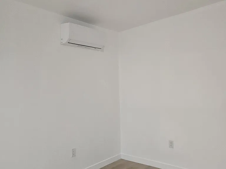 3230 Cerritos Ave #1/2 — Photo 12