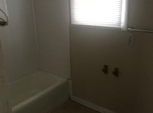 3042 Hughes St, Huntington, WV 25704