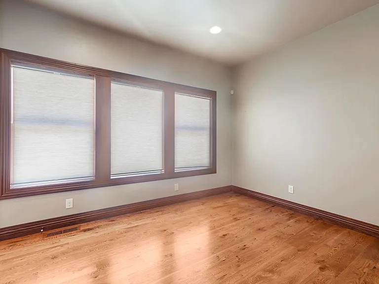 670 Sun Terrace Dr — Photo 49