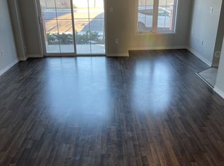 2484 Post Rd UNIT 1, Oakville, ON L6H0K1