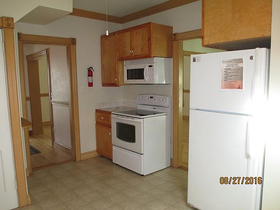 Stove, Refrigerator, Microwave