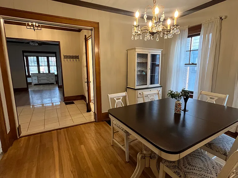 272 Norwalk Ave — Photo 11