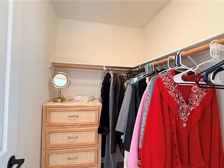 10633 Adamsong Ave — Photo 23