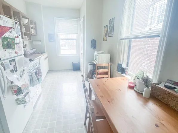 2020 Monument Ave APT 3, Richmond, VA 23220