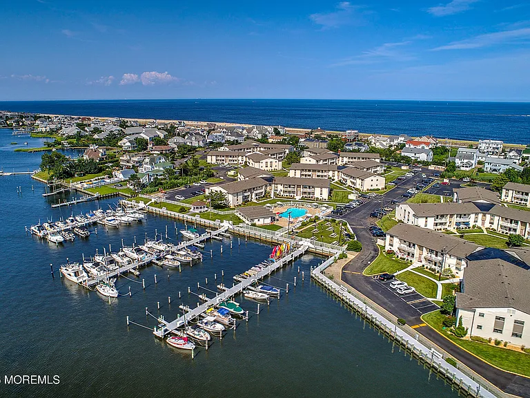 6 Wharfside Dr — Photo 16