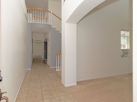 3rd image of 1551 Loma Alta Dr