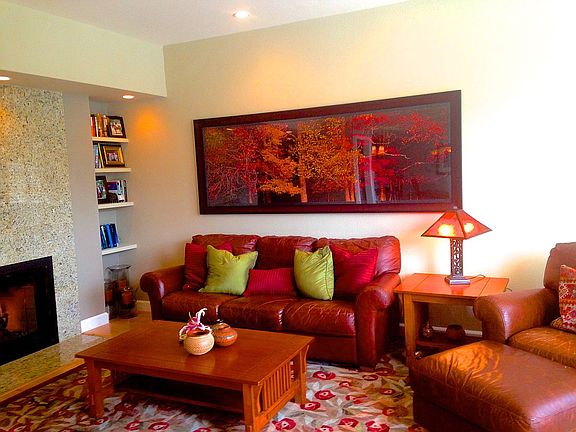 5th image of 55 Church St Unit 1302