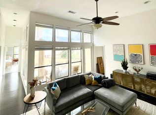 1910 Robbins Pl APT 311, Austin, TX 78705