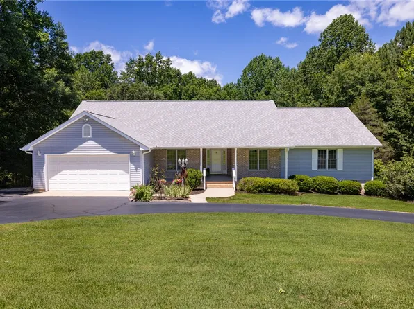 429 Burns Mill Rd, West Union, SC 29696