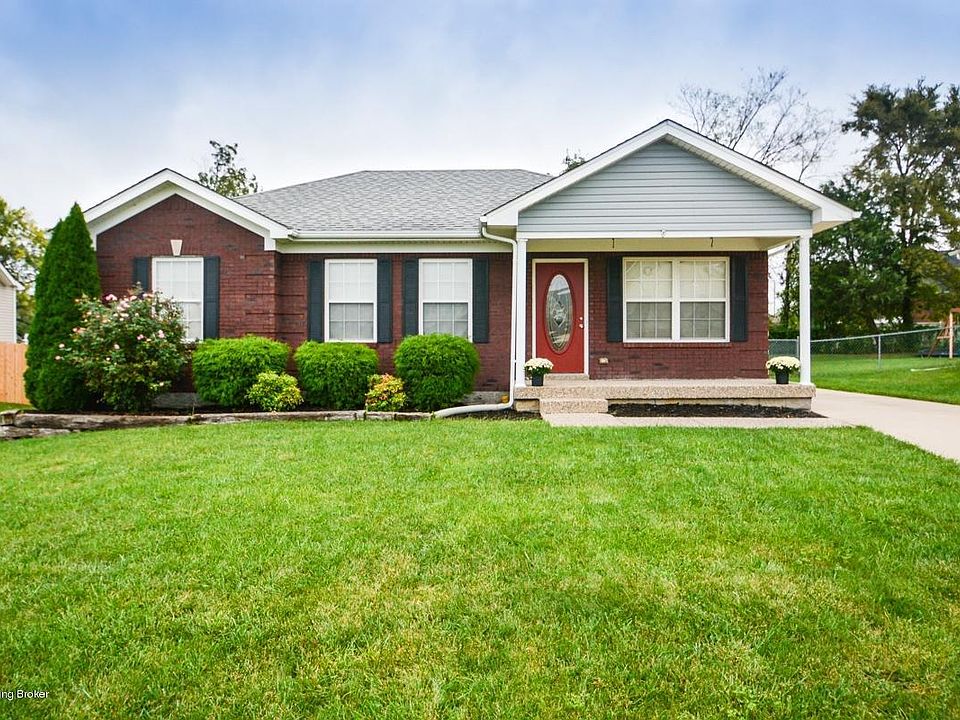 1st image of 126 Willowcreek Ct