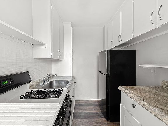 4th image of 2155 82nd St APT 6N