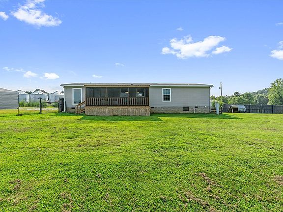 3rd image of 4975 Huntsville Quality Rd