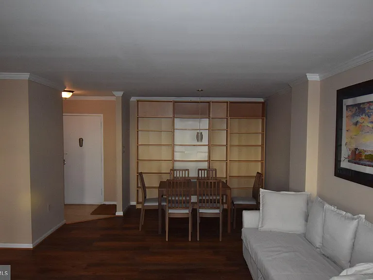 801 N Pitt St #1410 — Photo 5